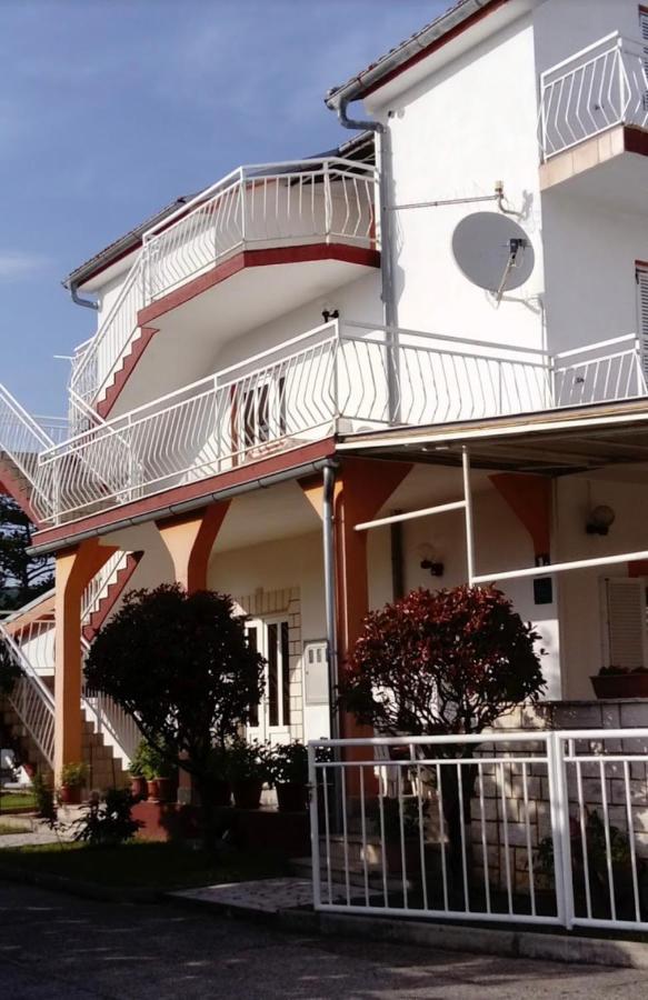 Hotel Haus Silvia Jadranovo Exteriér fotografie